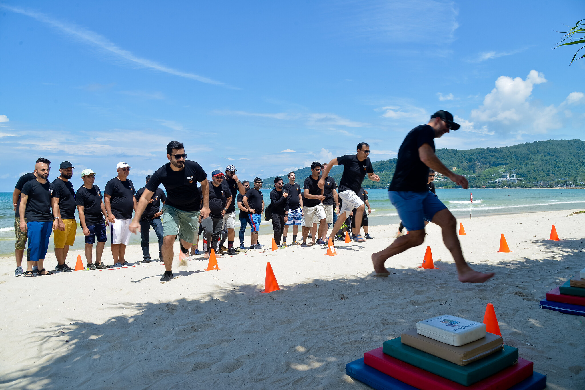 Hua Hin Team Building Activities – Making Teams – Team Building Thailand